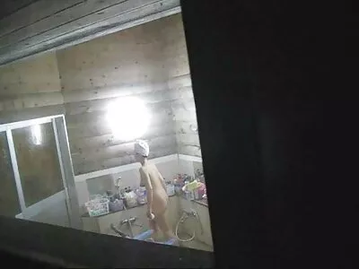 شقراء السمين beeg مدبلج مع ضخمة الثدي يحصل الظلام في الظلام