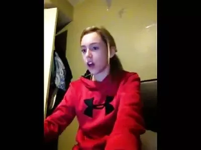 بين الأعراق الداعر xxxسكس مدبلج لعاهرة سوداء ورجل أبيض